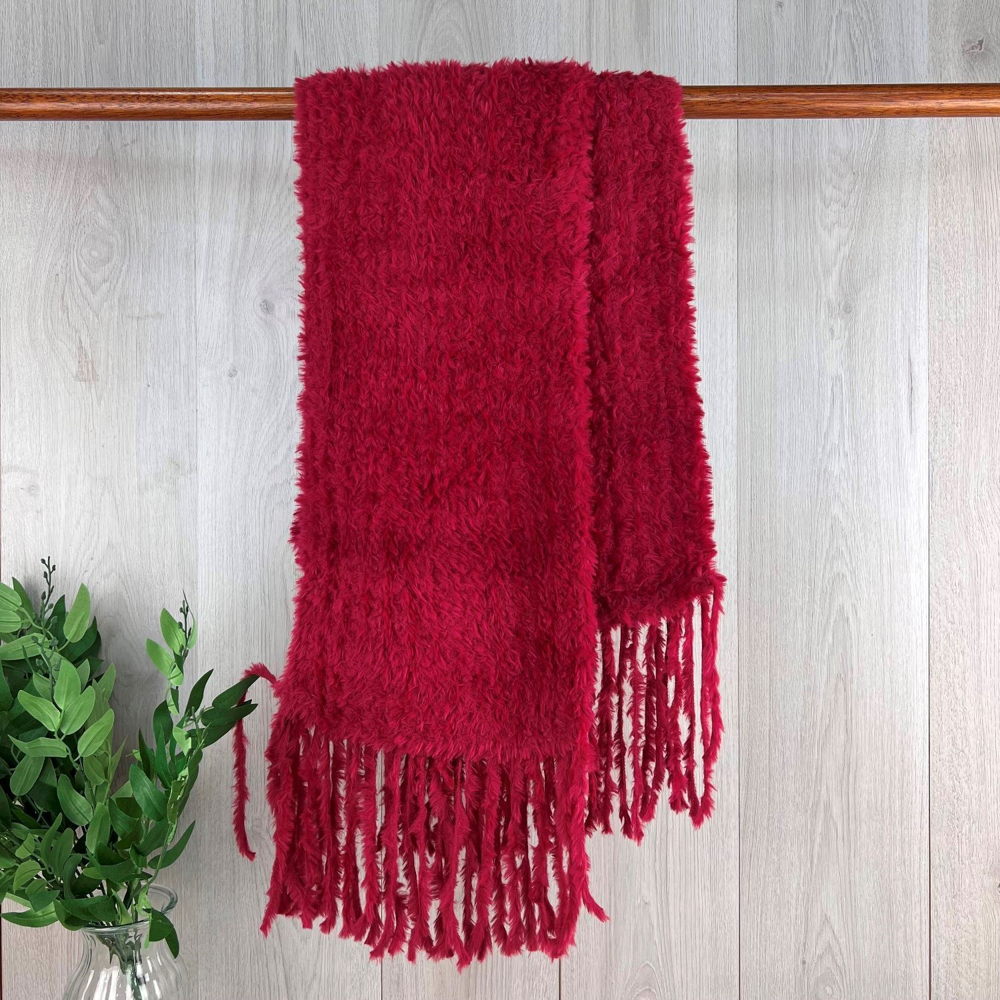 Reevo S6181 1 13 Red Winter Scarf