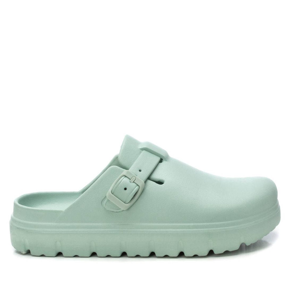 XTI 144137 Green Clogs