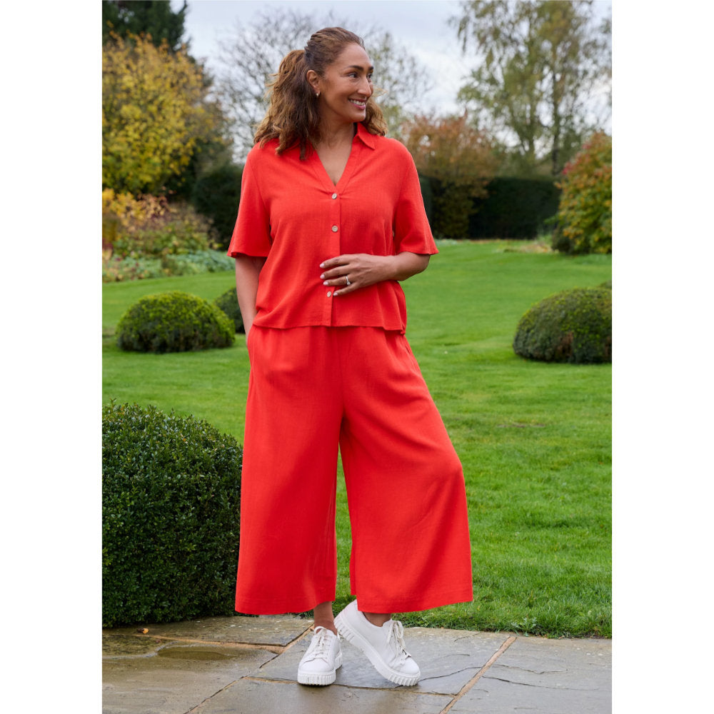 Dreams London Linen Viscose Short Sleeve Notch Neck Boxy Shirt Poppy Red (AA0411)