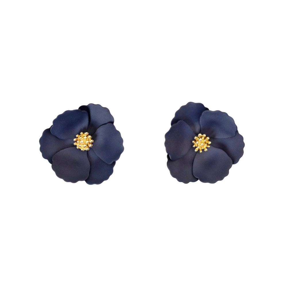White Leaf Scalloped Edge Flower Earring In Navy (EAD05N)