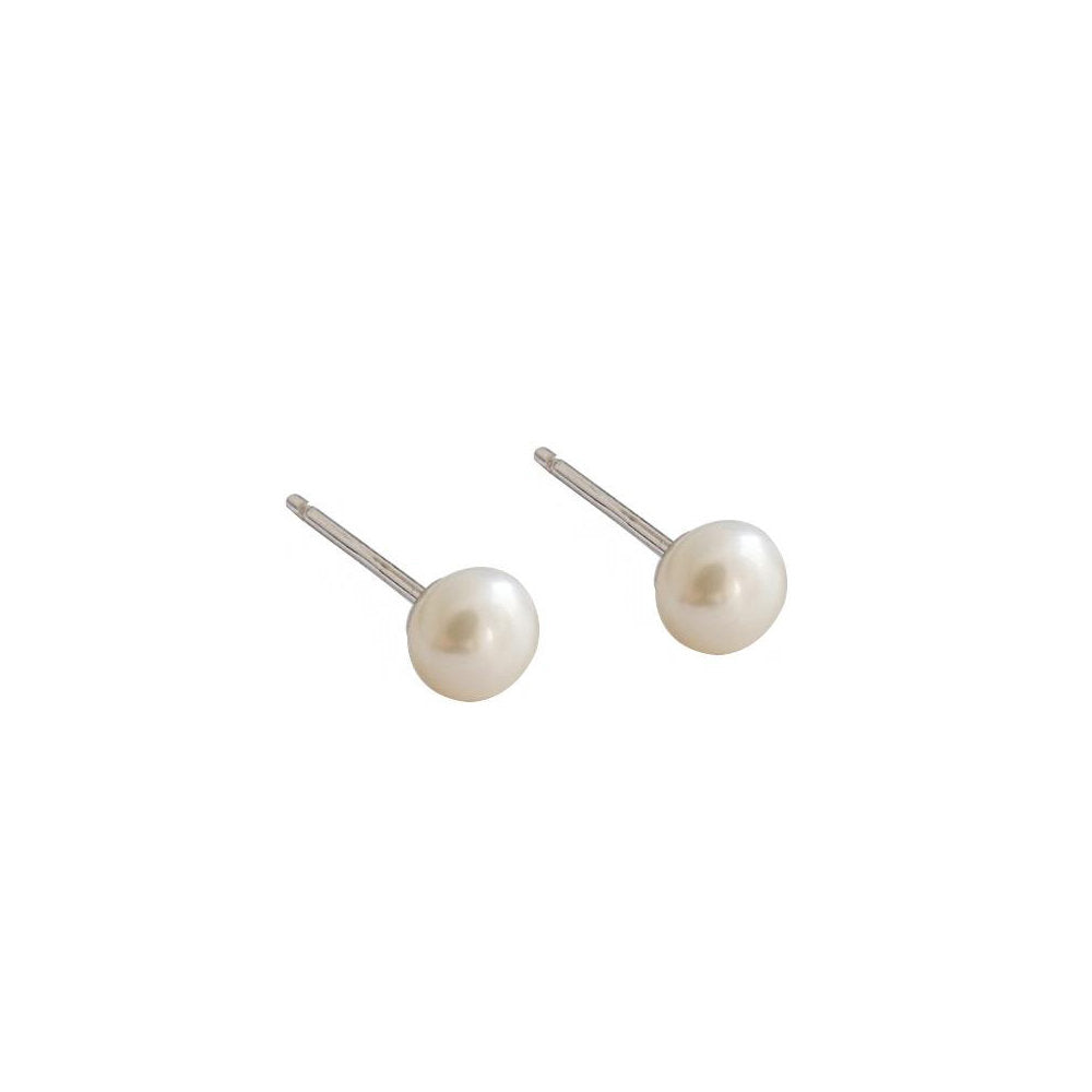 White Leaf Freshwater Pearl Stud Earring In Sterling Silver (EAN05G)