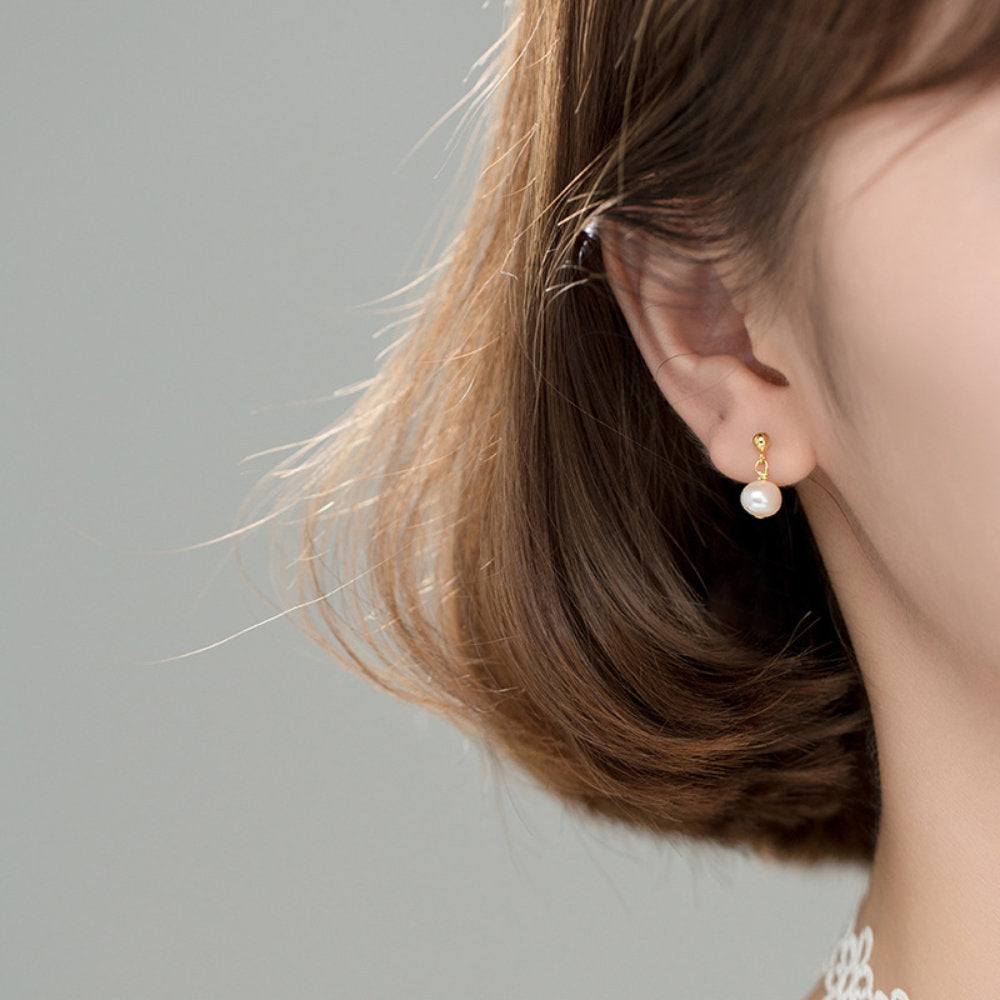 White Leaf Minimalist Freshwater Pearl Drop Earring In Gold Plated Sterling Silver (EAN574G)