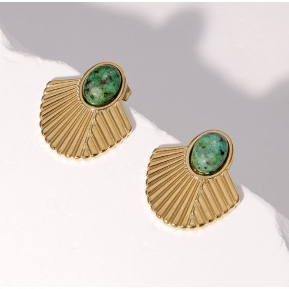 White Leaf Natural Stone Shield Earring In Green & Gold (EAU02G)