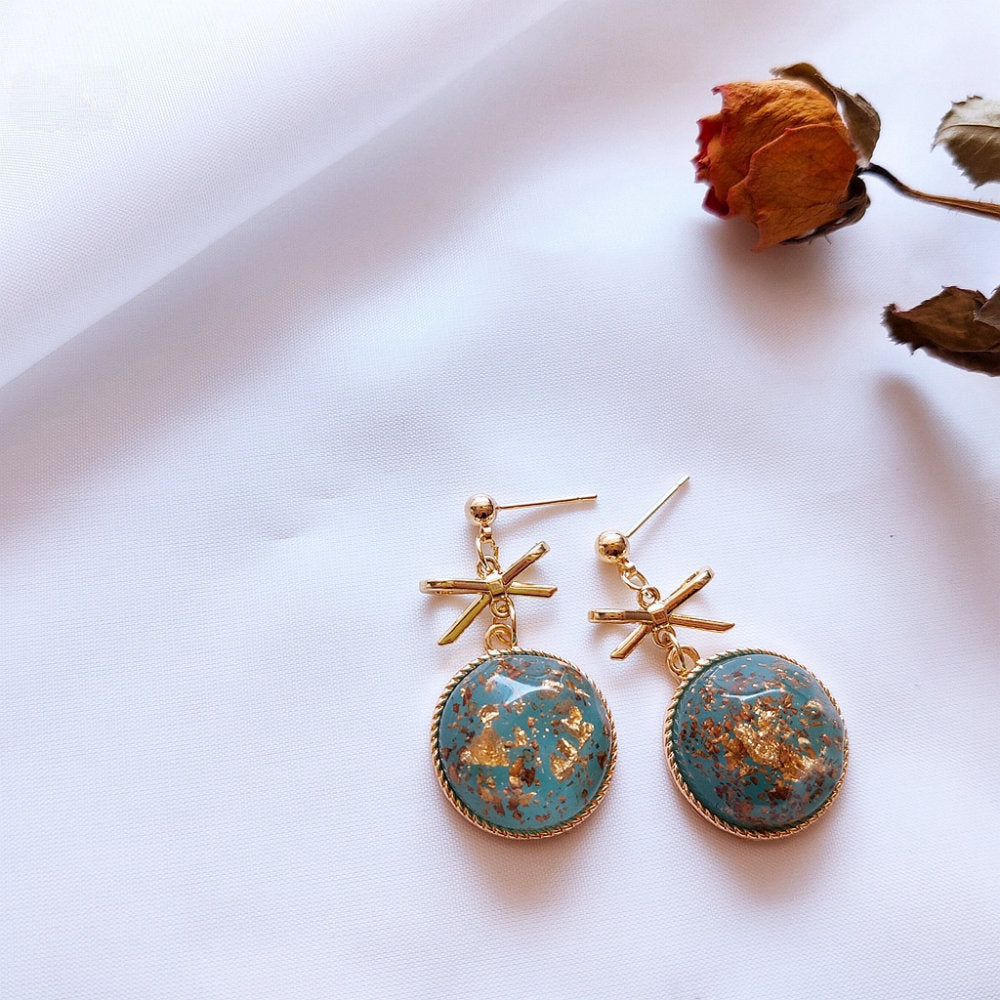 White Leaf Bow Drop Earring With Blue & Gold Foil Spheric Detailing (LEN507G)